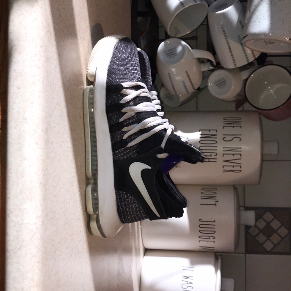 nike kd shoes size 5.5Y